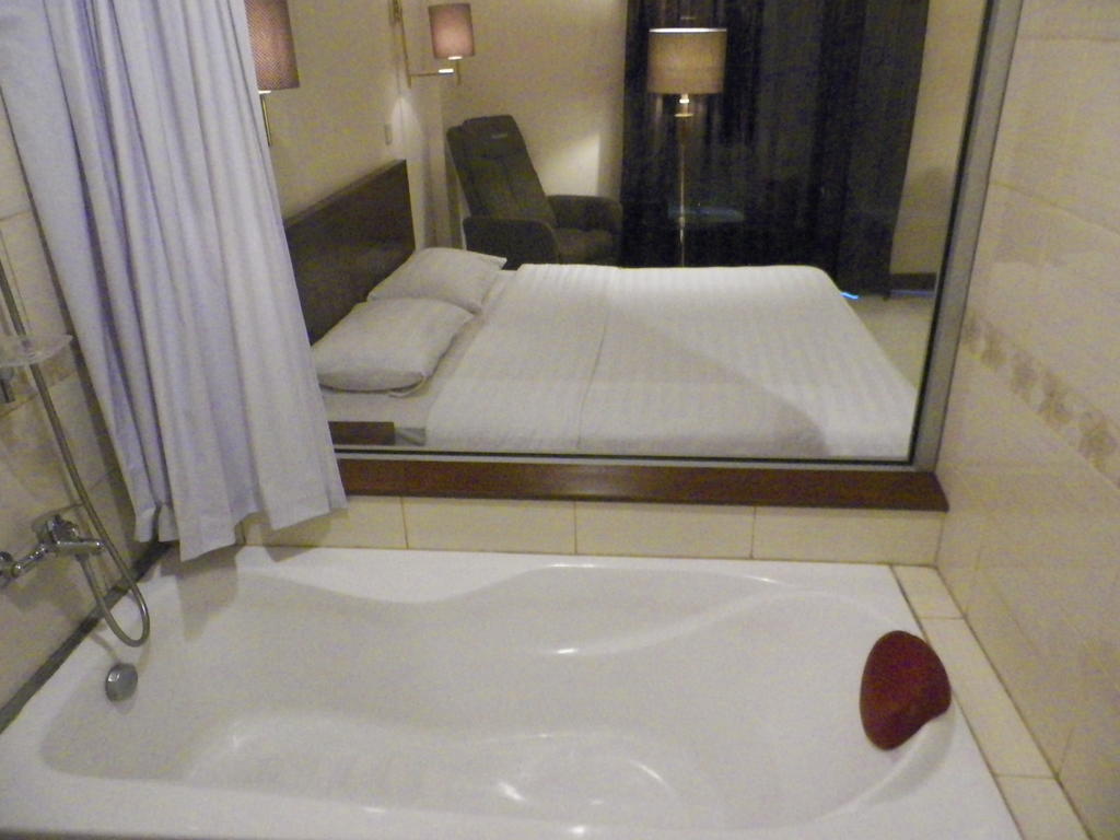 Excellent Seven Boutique Hotel Bandung Chambre photo