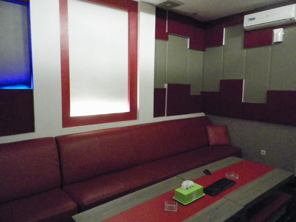 Excellent Seven Boutique Hotel Bandung Extérieur photo
